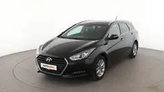 Schwarz Gebraucht 2018 Hyundai i40 Trend Kombi | 12.050 € (Fairer Preis)