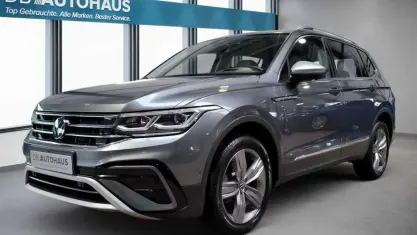 Gebraucht VW Tiguan Allspace Elegance 190 PS (139 kW) 2023 Grau SUV