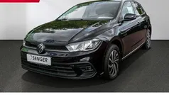 Deep black perleffekt Gebraucht 2022 VW Polo Life Kleinwagen | 18.380 € (Guter Preis)