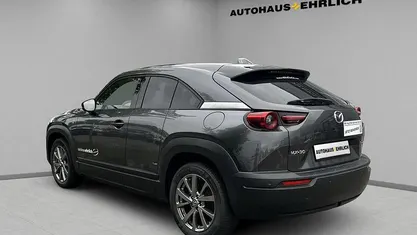 Grau Gebraucht 2024 Mazda MX30 Ad'Vantage SUV | 27.890 € (Fairer Preis)