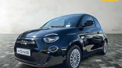 Schwarz Gebraucht 2023 Fiat 500e Kleinwagen | 19.998 € (Superpreis)