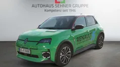 Pop green!, black pearlschwarz metallic (schwarz) Gebraucht 2024 Renault R5 Komfort Kleinwagen | 28.970 € (Superpreis)