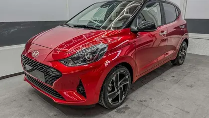 Gebraucht 2025 Hyundai i10 Premium Kleinwagen | 20.490 € (Fairer Preis)