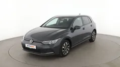 Grau Gebraucht 2021 VW Golf VIII Active Limousine | 24.270 € (Fairer Preis)