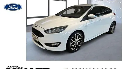 Gebraucht Ford Focus ST-Line 140 PS (102 kW) 2017 Weiss Limousine