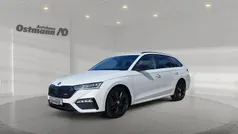 Weiß Gebraucht 2022 Skoda Octavia RS Kombi | 23.220 € (Superpreis)