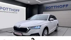 Weiss Gebraucht 2023 Skoda Octavia Style Kombi | 20.577 € (Fairer Preis)
