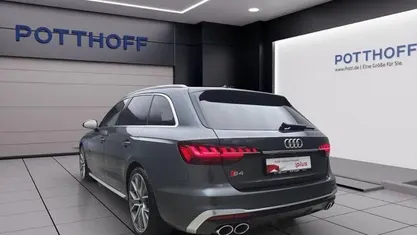 Gebraucht Audi S4 Sport 341 PS (250 kW) 2024 Kombi