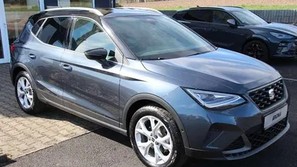 Gebraucht 2025 Seat Arona FR SUV | 26.385 € (Fairer Preis)