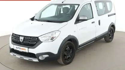 Gebraucht Dacia Dokker Celebration 90 PS (66 kW) 2017 Weiß Van / Kleinbus