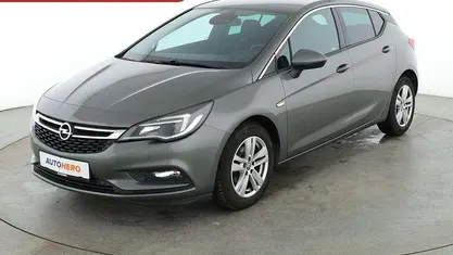 Gebraucht Opel Astra Dynamic 125 PS (91 kW) 2017 Grau Limousine