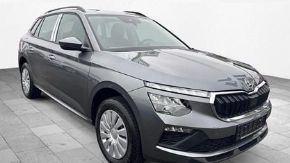 Käytetty Skoda Kamiq Essence 116 HP (85 kW) 2026 Harmaa Katumaasturi