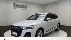 Gletscherweiß metallic Gebraucht 2025 Audi Q7 Ambiente SUV | 66.800 € (Superpreis)