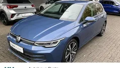 Gebraucht 2024 VW Golf VIII Life Limousine | 24.880 € (Fairer Preis)