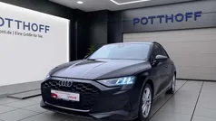 Schwarz Gebraucht 2024 Audi A3 Sportback Business Limousine | 29.750 € (Guter Preis)