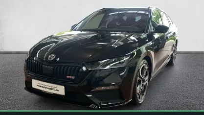 Gebraucht Skoda Octavia RS 200 PS (147 kW) 2024 Blackmagic perleffekt Kombi