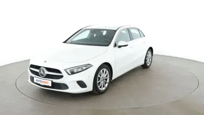 Gebraucht Mercedes A180 Progressive 136 PS (100 kW) 2020 Weiß Limousine