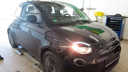 Gebraucht 2022 Fiat 500e Icon Kleinwagen | 17.998 € (Guter Preis)