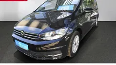 Schwarz Gebraucht 2024 VW Touran Comfortline Van / Kleinbus | 33.680 € (Fairer Preis)