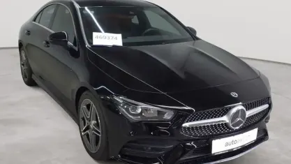 Gebraucht Mercedes CLA180 AMG line 116 PS (85 kW) 2023 Nachtschwarz Limousine