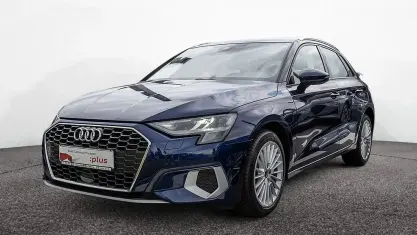 Gebraucht Audi A3 Advanced 150 PS (110 kW) 2022 Blau Limousine