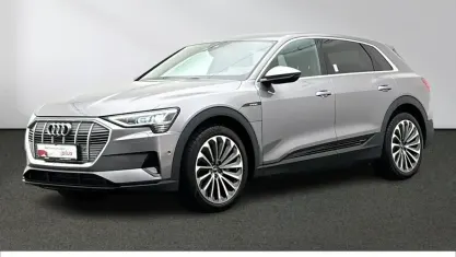 Gebraucht Audi e-tron Ambiente 230 kW (313 PS) 2022 Taifungrau SUV