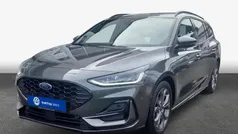 Magnetic metallic Gebraucht 2023 Ford Focus ST-Line Kombi | 21.930 € (Fairer Preis)