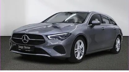 Gebraucht Mercedes CLA180 Shooting Brake 136 PS (100 kW) 2024 Lack mountaingrau Kombi