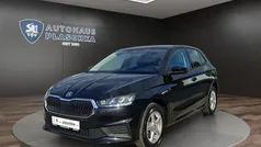 Schwarzmagic perleffekt Gebraucht 2022 Skoda Fabia Ambition Limousine | 16.950 € (Fairer Preis)