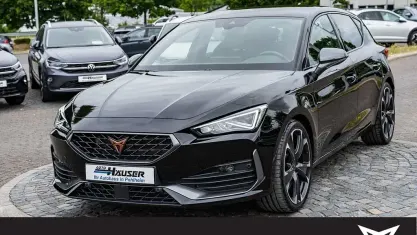 Gebraucht Cupra Leon VZ 300 PS (220 kW) 2024 Schwarz Limousine