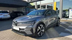 Dolomitgrau, black pearlschwarz metall (metallic) Gebraucht 2023 Renault Mégane Techno Limousine | 29.980 € (Fairer Preis)