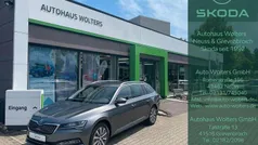 Gebraucht 2023 Skoda Superb Premium Edition Kombi | 35.300 € (Fairer Preis)