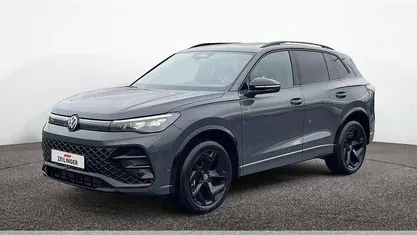 Grau Gebraucht 2025 VW Tiguan R-line SUV | 44.850 € (Fairer Preis)