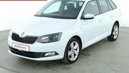 Weiß Gebraucht 2017 Skoda Fabia Drive Kombi | 11.710 € (Fairer Preis)