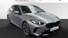 Skyscraper grau metallic Gebraucht 2024 BMW 120 M Sport Kleinwagen | 34.900 € (Fairer Preis)