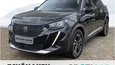 Schwarz Gebraucht 2021 Peugeot e-2008 Allure SUV | 15.950 € (Guter Preis)
