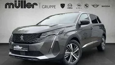 Platiniumgrau Gebraucht 2024 Peugeot 5008 Allure Van / Kleinbus | 36.320 € (Fairer Preis)