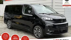 Gebraucht 2025 Peugeot Traveller Premium Van / Kleinbus | 45.990 € (Guter Preis)