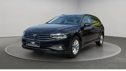 Gebraucht VW Passat Business 122 PS (89 kW) 2022 Schwarz Kombi