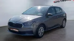 Graphitegrau metallic Gebraucht 2023 Skoda Fabia Selection Limousine | 16.950 € (Guter Preis)