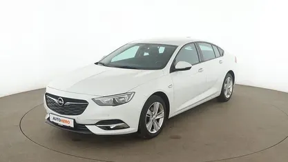 Gebraucht Opel Insignia Edition 140 PS (102 kW) 2017 Weiß Limousine