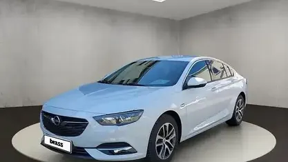 Gebraucht Opel Insignia 140 PS (102 kW) 2019 Schnee weiß (uni) Limousine