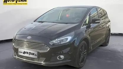 Gebraucht Ford S-MAX Titanium 241 PS (177 kW) 2017 Schwarz Van / Kleinbus