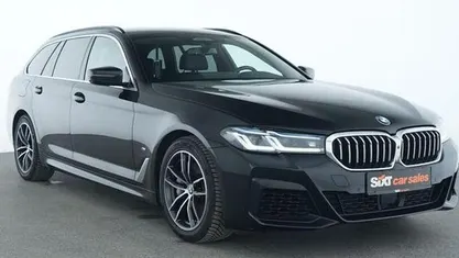 Gebraucht BMW 540 M Sport 333 PS (244 kW) 2023 Schwarz Limousine