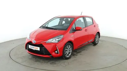 Rot Gebraucht 2017 Toyota Yaris Comfort Limousine | 13.790 € (Fairer Preis)