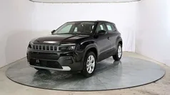 Schwarz (volcano black/schwarz) Neu 2024 Jeep Avenger Altitude SUV | 26.890 € (Guter Preis)