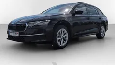 Gebraucht 2024 Skoda Octavia Selection Kombi | 33.990 € (Fairer Preis)