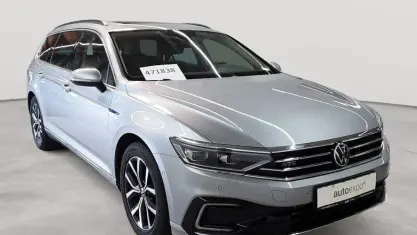 Gebraucht VW Passat GTE 156 PS (114 kW) 2021 Pyritsilber metallic Kombi