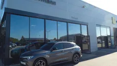 Grau (colore esterno (grigio vesuvio) Gebraucht 2023 Alfa Romeo Stelvio Veloce SUV | 30.950 € (Guter Preis)