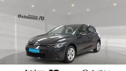 Gebraucht VW Golf VIII Life 110 PS (80 kW) 2022 Limousine